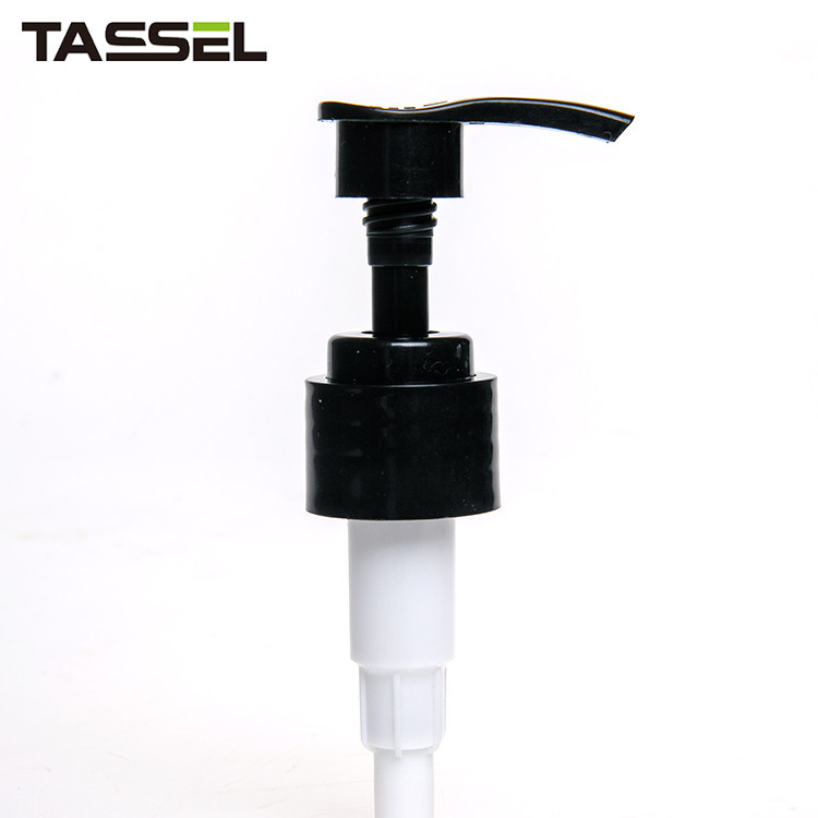 20/410 Black Ribbed Lotion Pump Top Lid 20mm 24mm 28mm